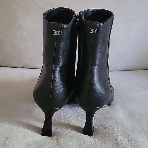 Sam Edelman Black Ankle Boots - Picture 4 of 11